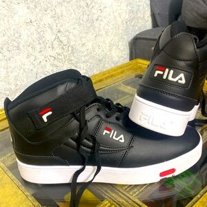 Fila beautiful men shoes